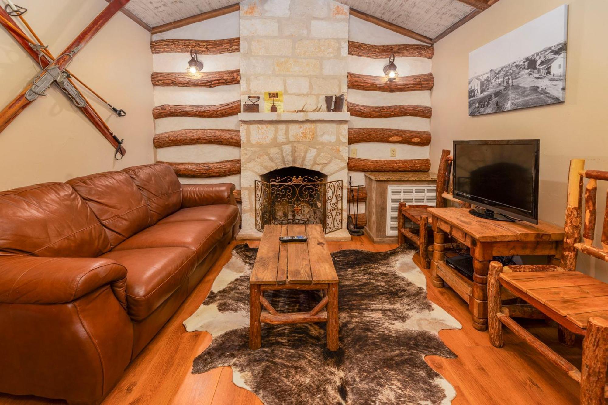 Country Inn Cottages Fredericksburg Ngoại thất bức ảnh