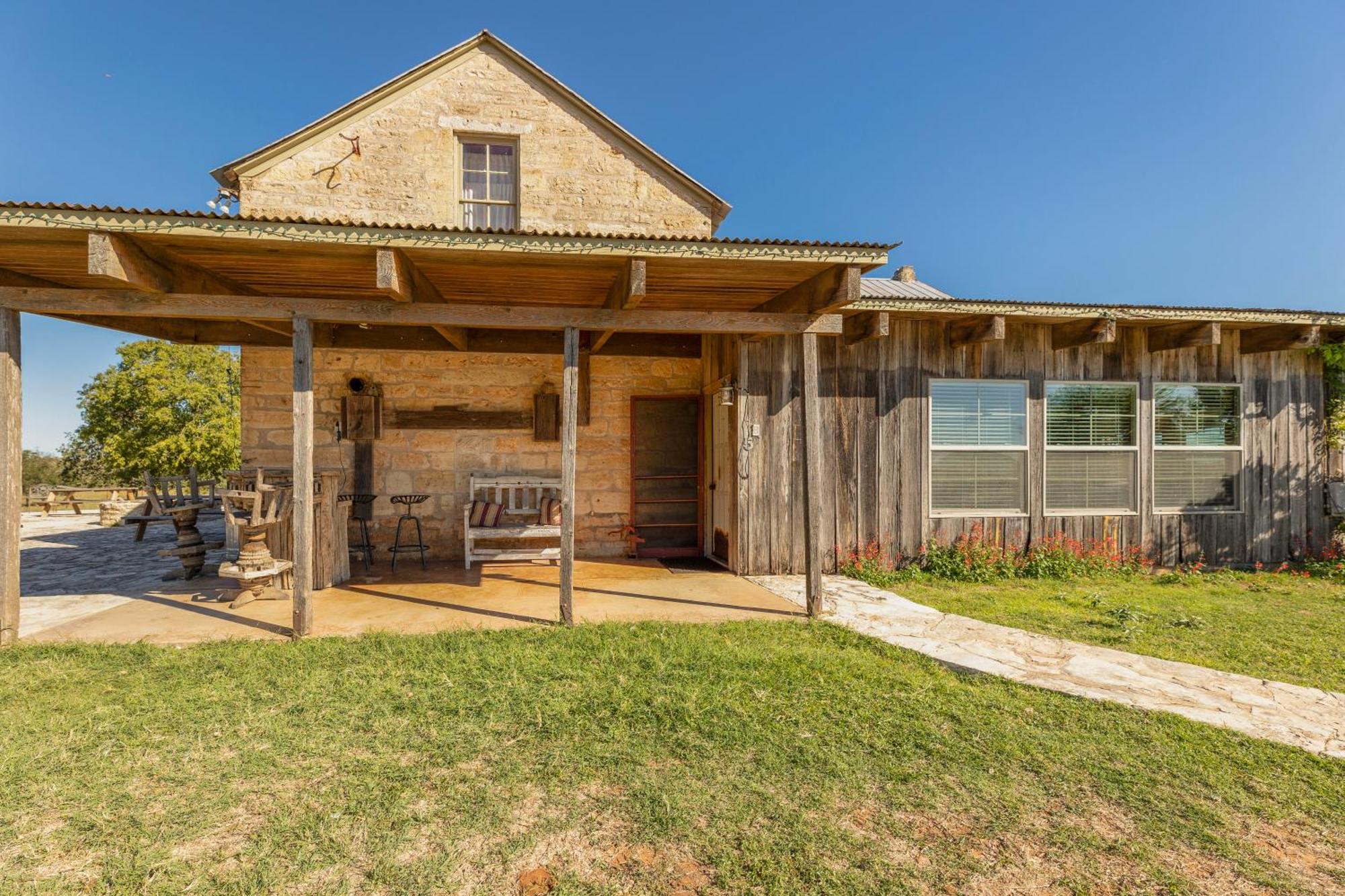 Country Inn Cottages Fredericksburg Ngoại thất bức ảnh