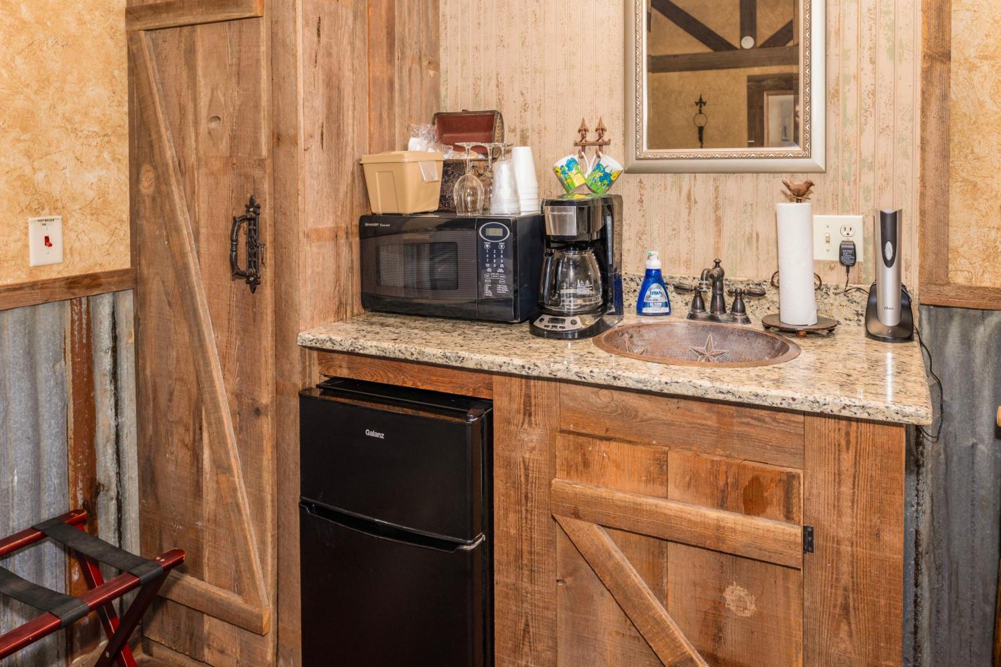 Country Inn Cottages Fredericksburg Ngoại thất bức ảnh